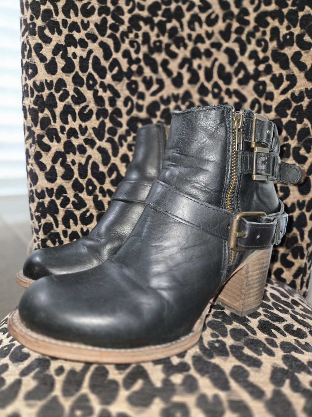 Freebird by Steven Bolo Boots – Size 9